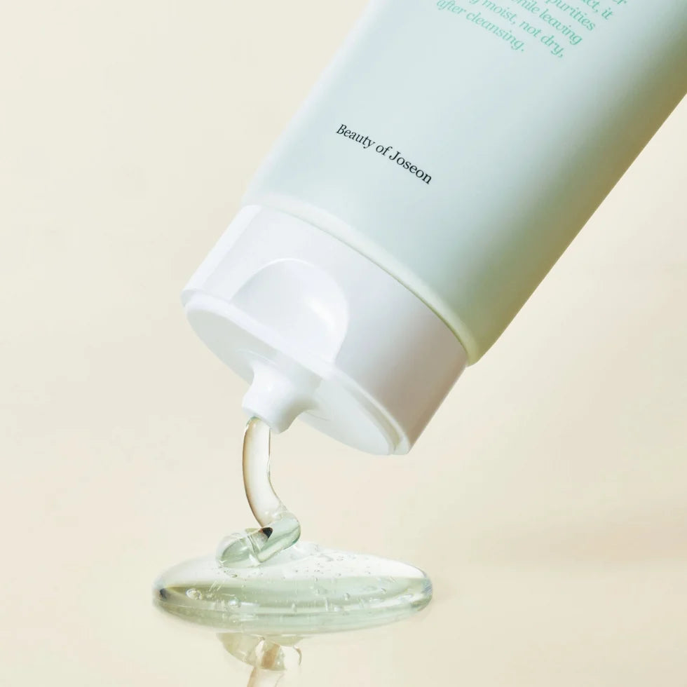Green Plum Refreshing Cleanser 100ml
